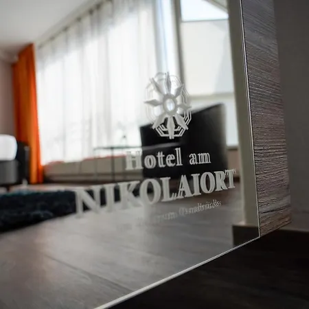 Am Nikolaiort 3*
